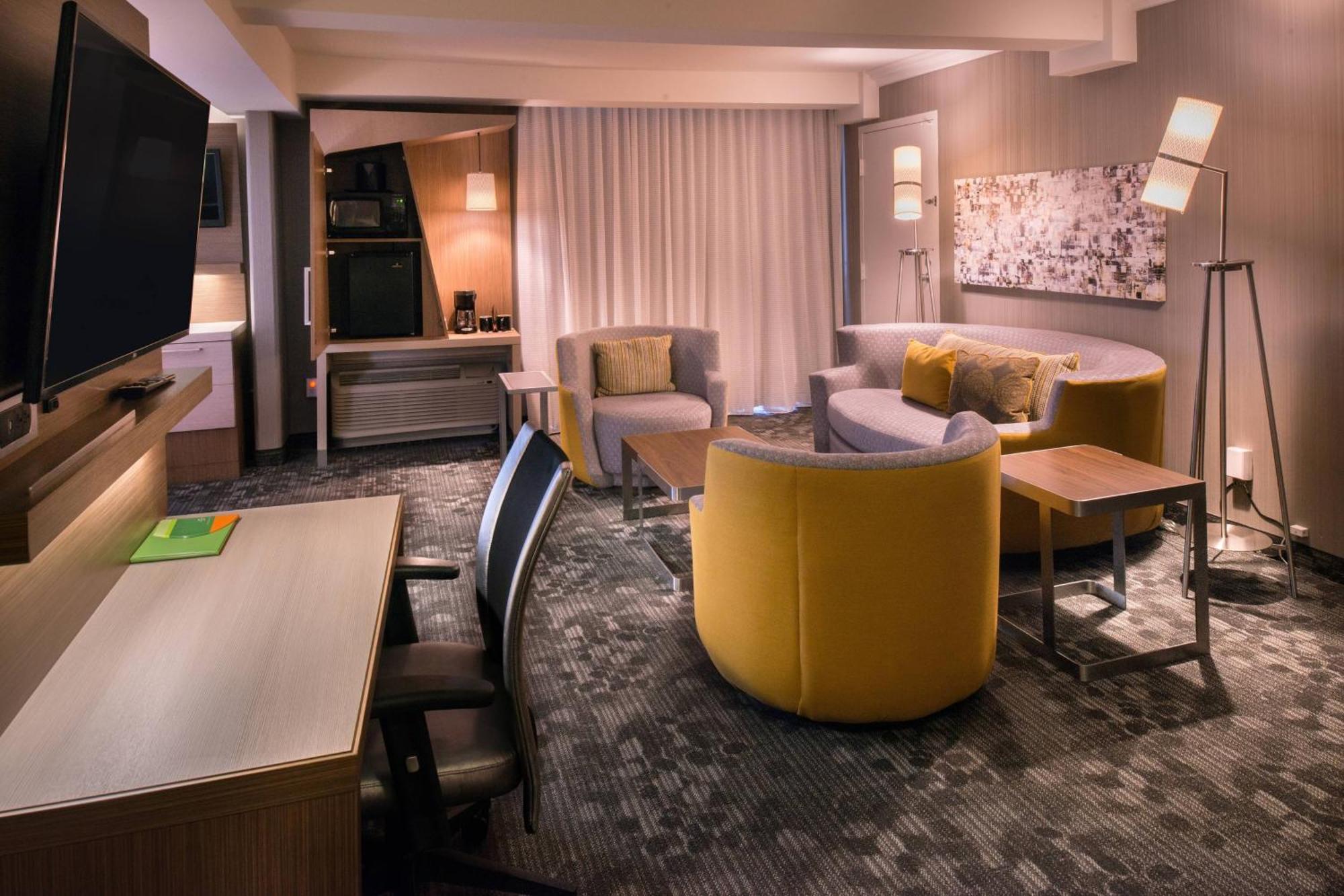 Courtyard By Marriott Oxnard/Ventura Hotel Ngoại thất bức ảnh